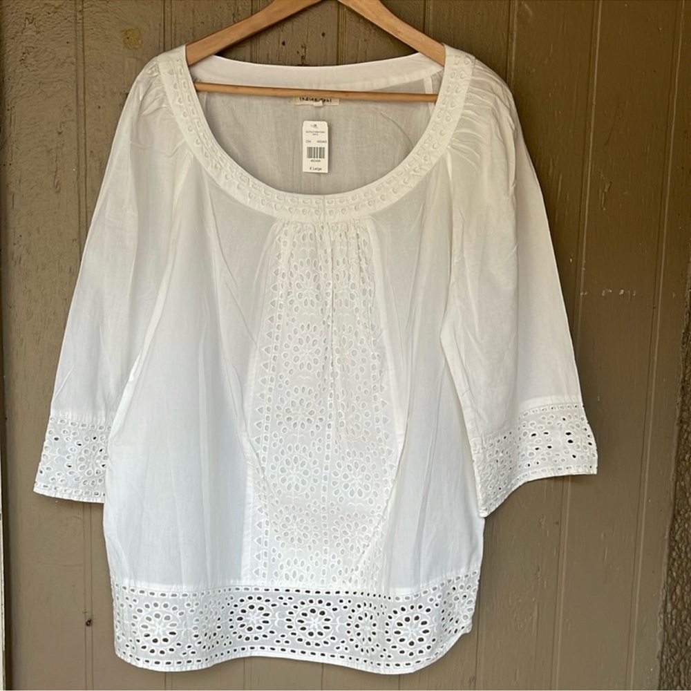 Índigo Soul White Eyelet Women's Top